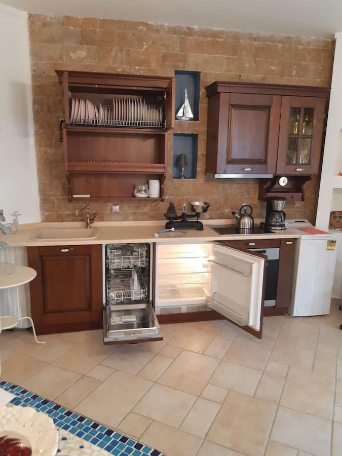 Beautiful Studio In Traditional Afytos Halkidiki-Uvc Sterilized Exterior photo